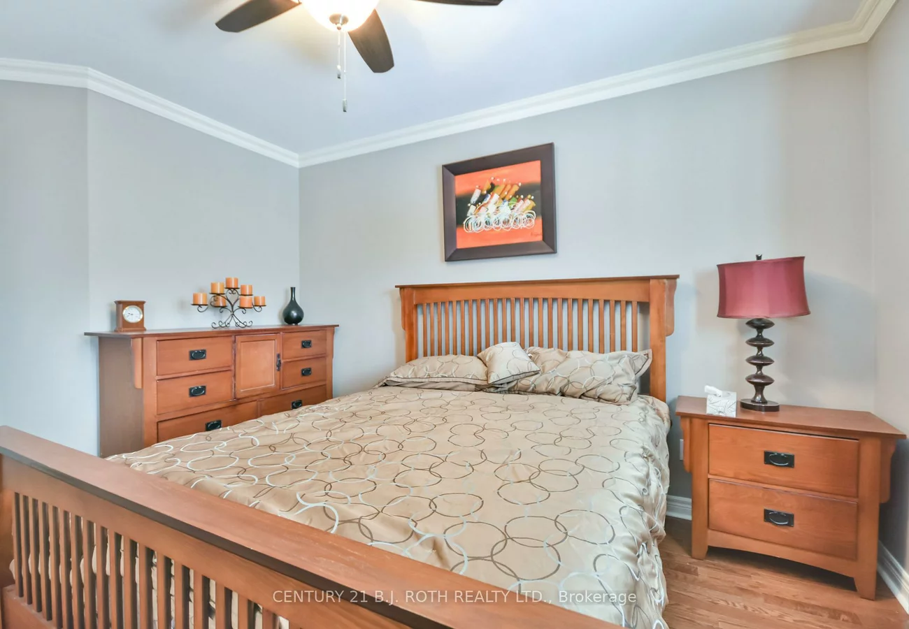 38, Camelot, Innis-Shore, Barrie