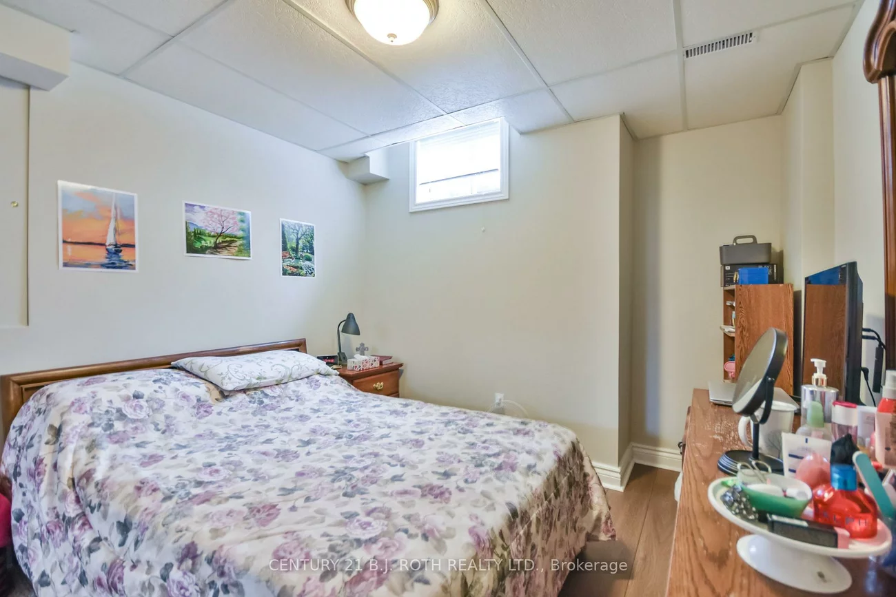 38, Camelot, Innis-Shore, Barrie