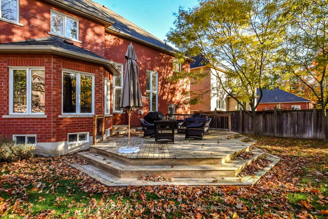 38, Camelot, Innis-Shore, Barrie