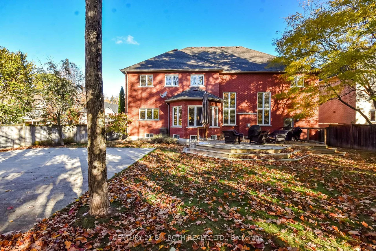 38, Camelot, Innis-Shore, Barrie