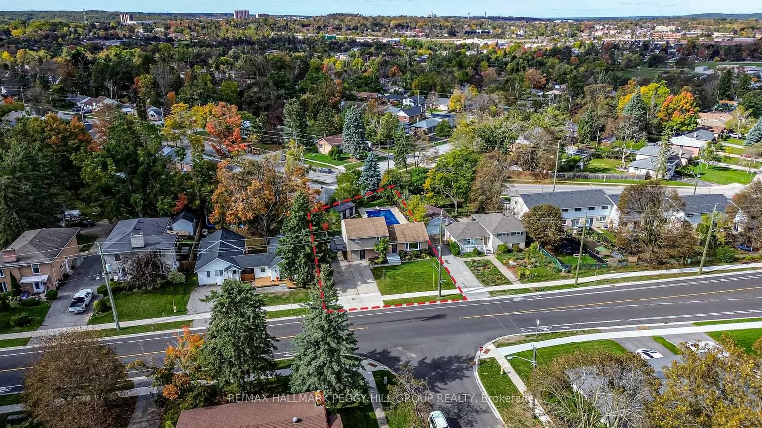 262, Duckworth, Codrington, Barrie