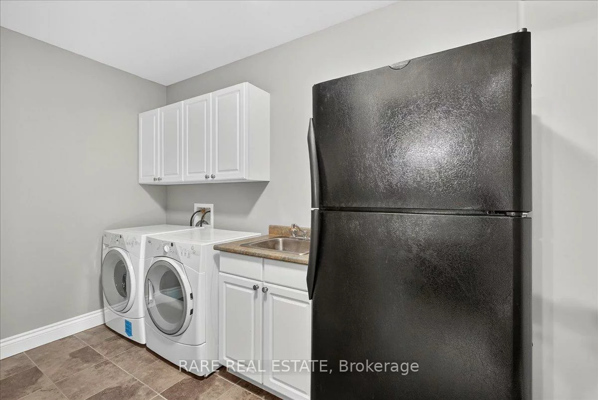 2, Mailey, Edgehill Drive, Barrie