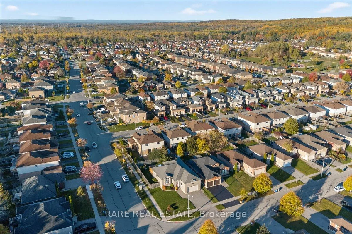 2, Mailey, Edgehill Drive, Barrie