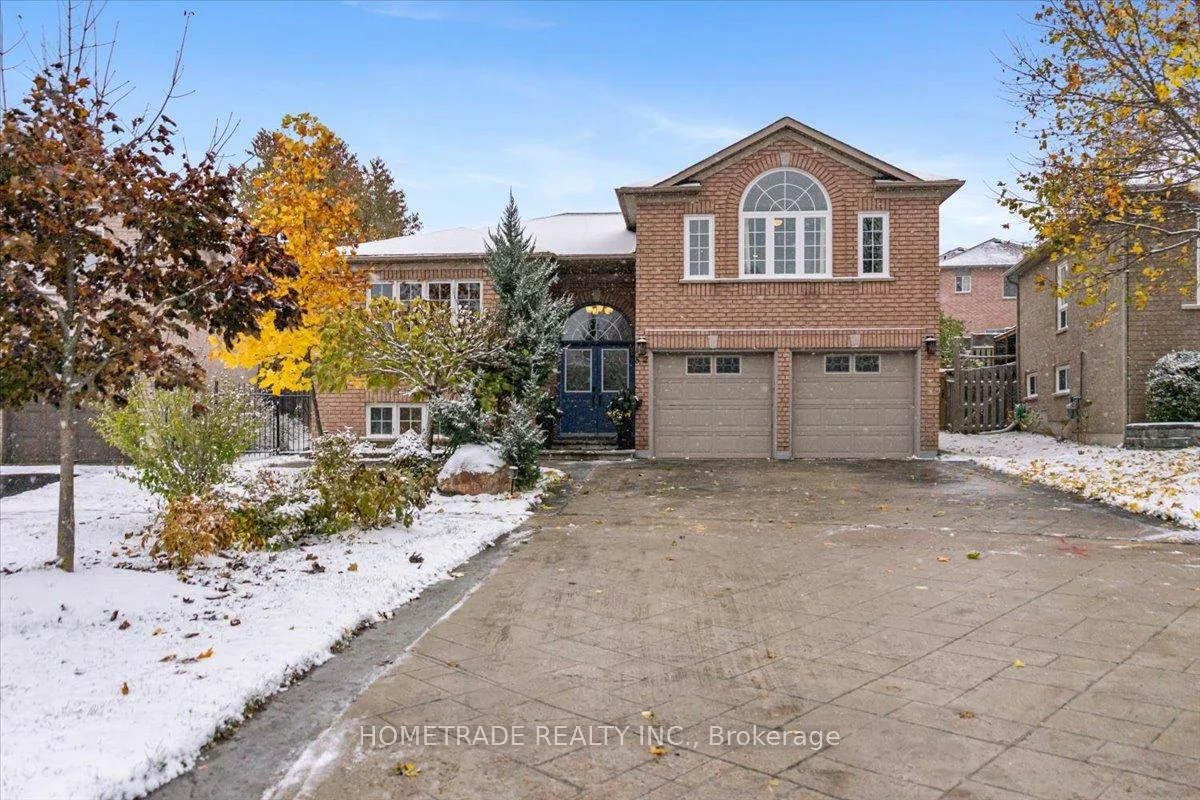 52, Bloxham, Bayshore, Barrie