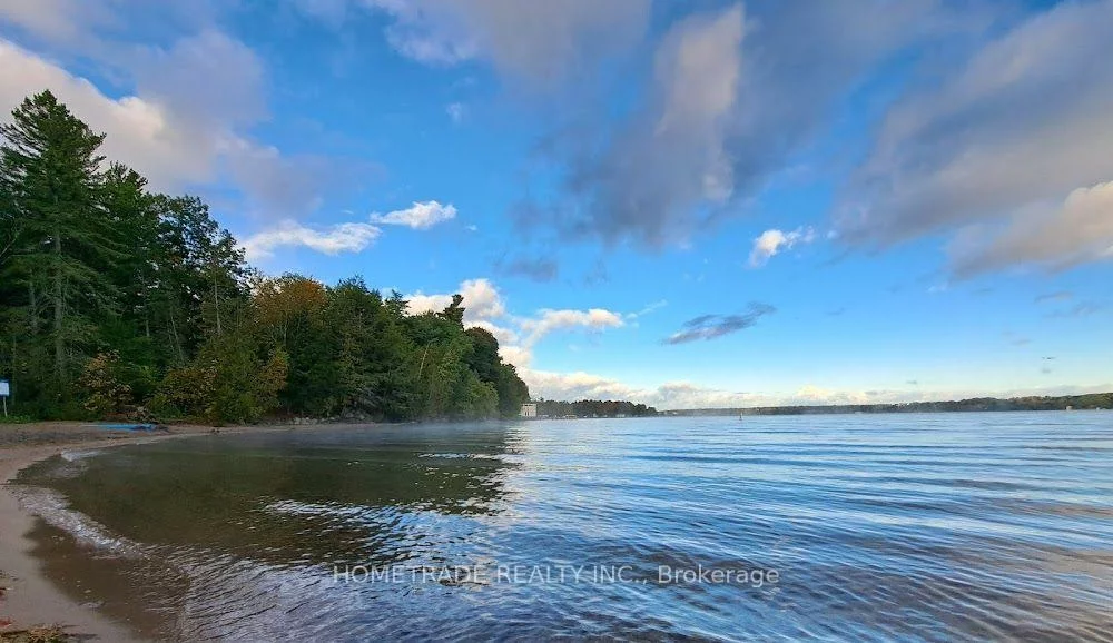 52, Bloxham, Bayshore, Barrie