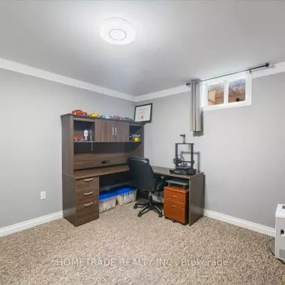 52, Bloxham, Bayshore, Barrie