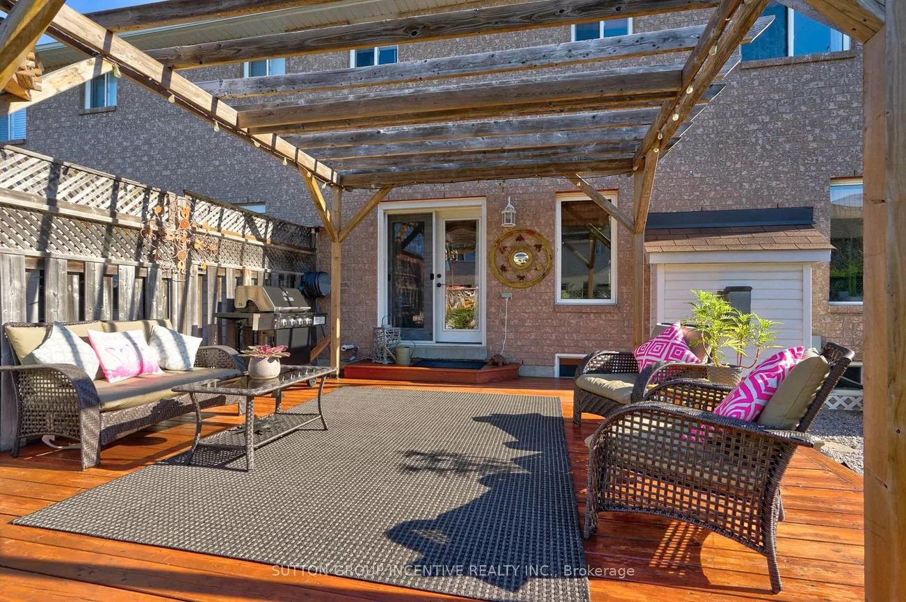 56, Weymouth, Georgian Drive, Barrie