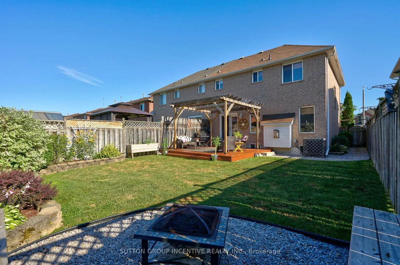 56, Weymouth, Georgian Drive, Barrie