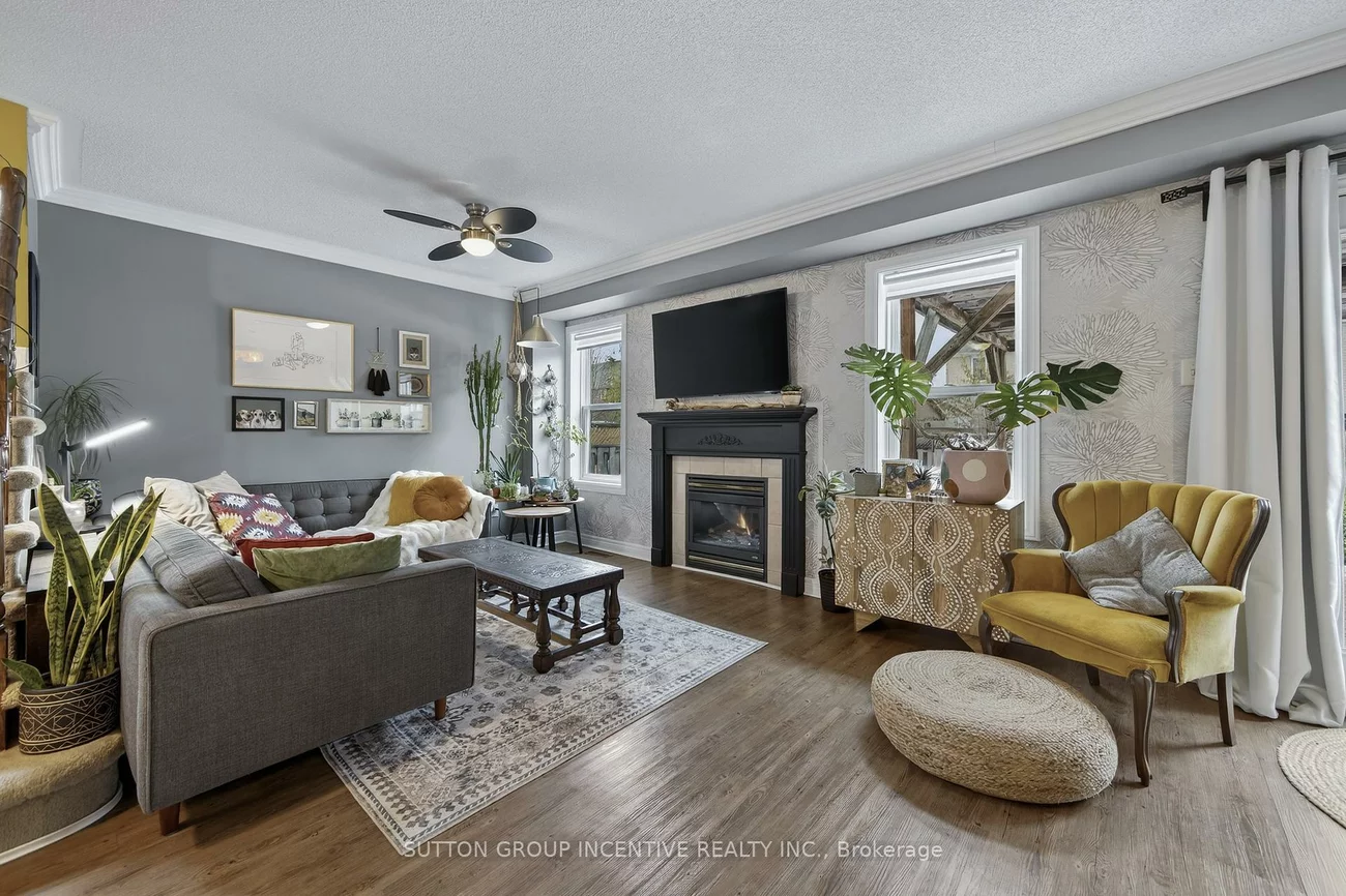 56, Weymouth, Georgian Drive, Barrie