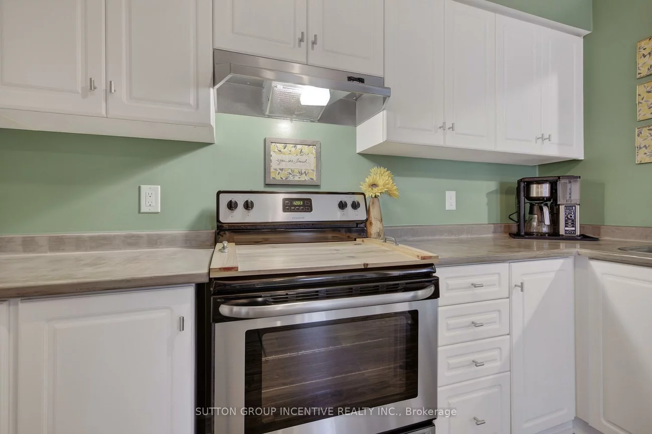 56, Weymouth, Georgian Drive, Barrie