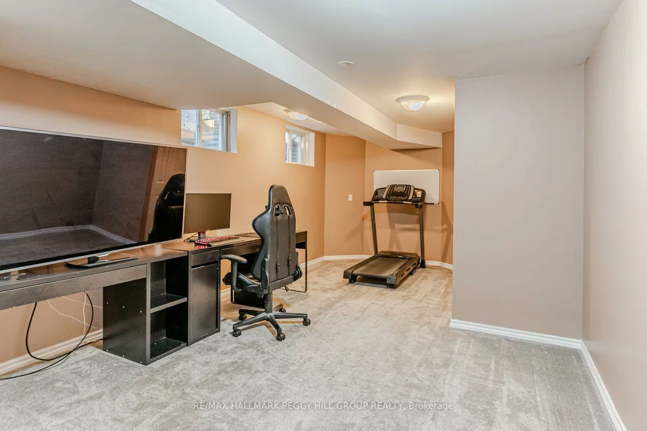 50, Downing, Holly, Barrie