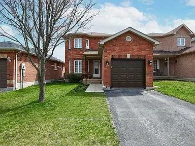 29, Drake, Painswick South, Barrie