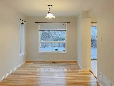 29, Drake, Painswick South, Barrie