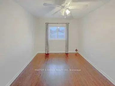 29, Drake, Painswick South, Barrie