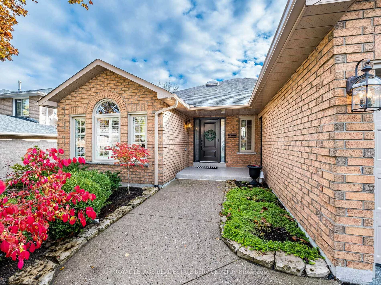 8, Macallister, Letitia Heights, Barrie