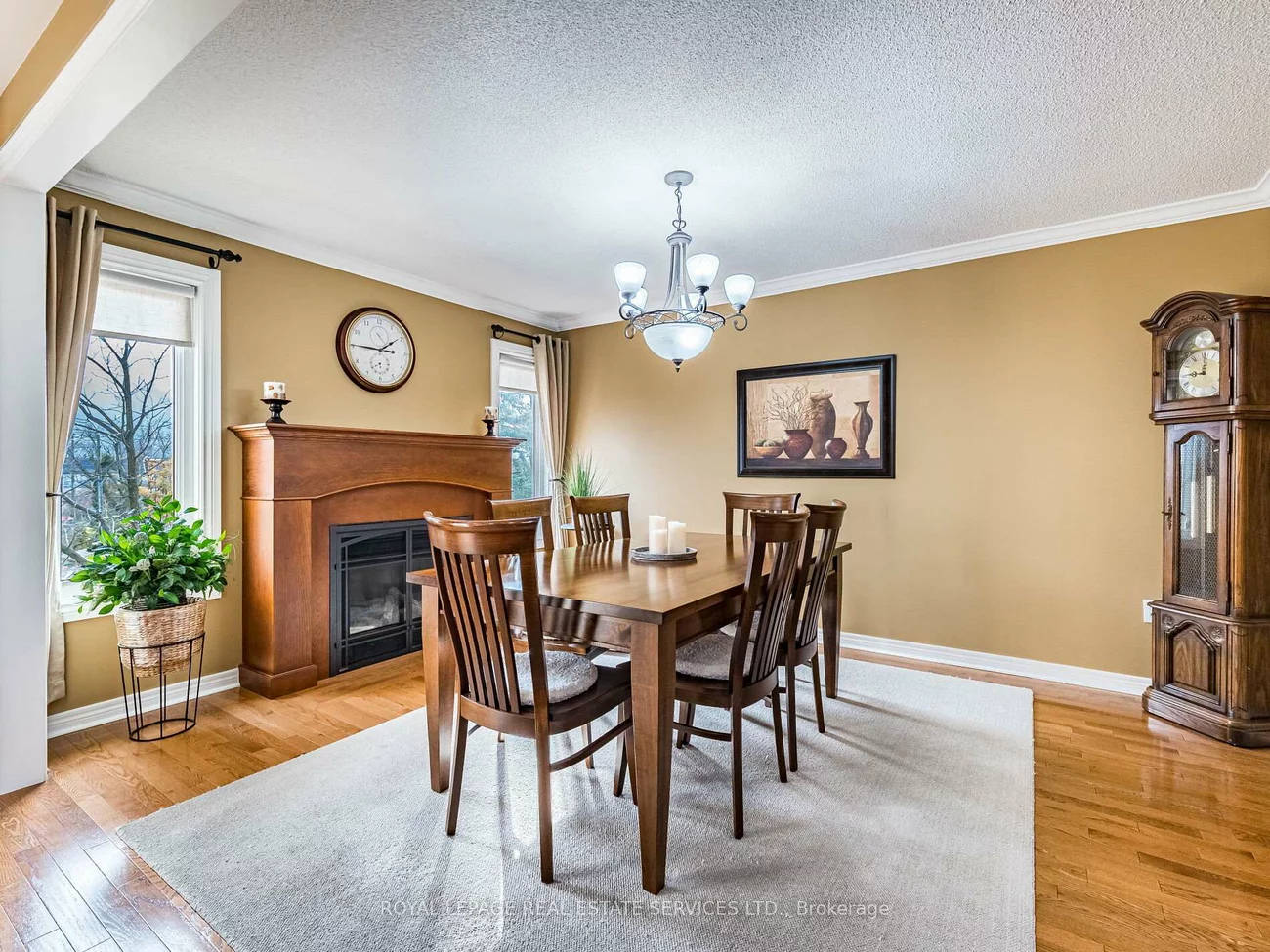 8, Macallister, Letitia Heights, Barrie