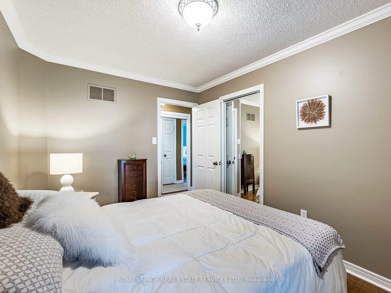 8, Macallister, Letitia Heights, Barrie