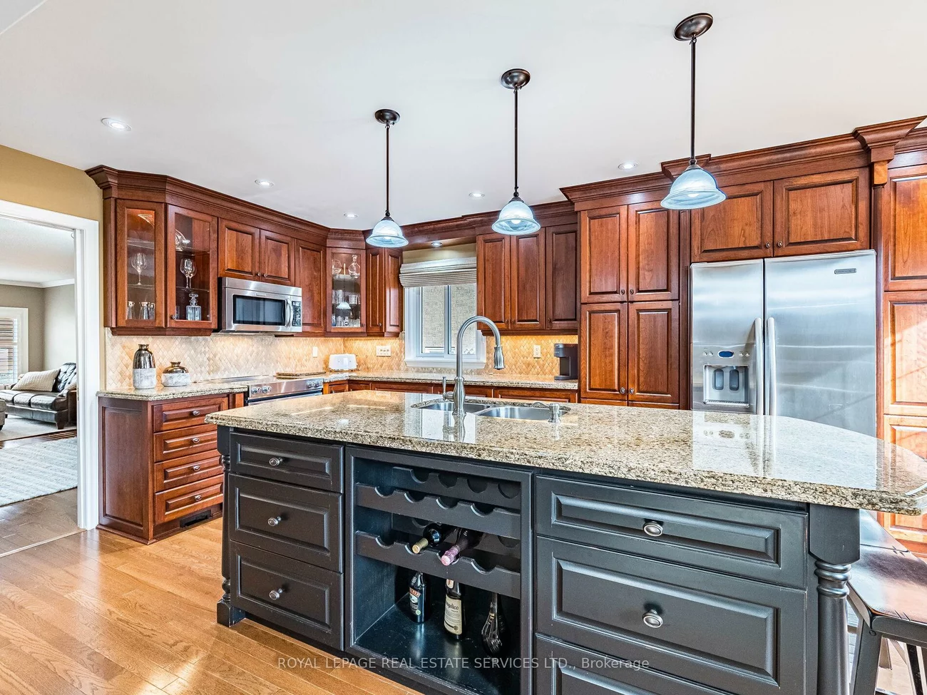 8, Macallister, Letitia Heights, Barrie