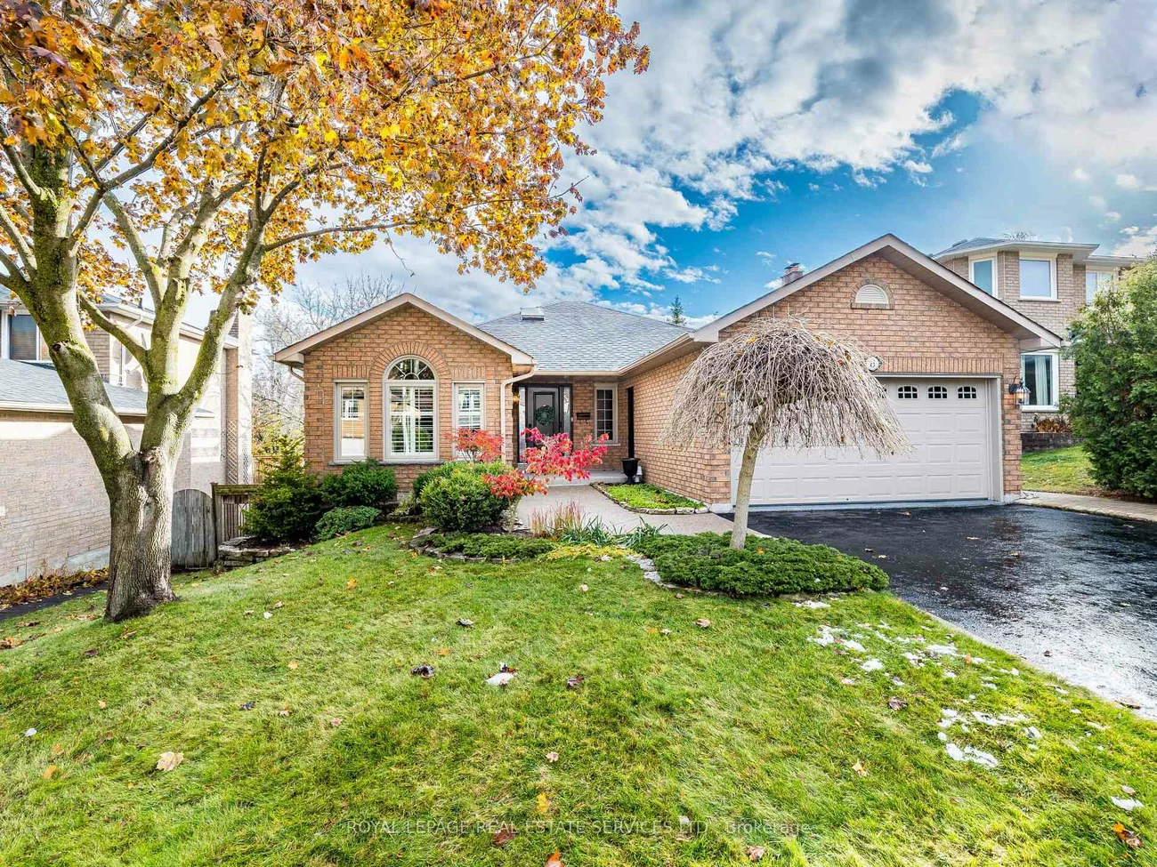 8, Macallister, Letitia Heights, Barrie