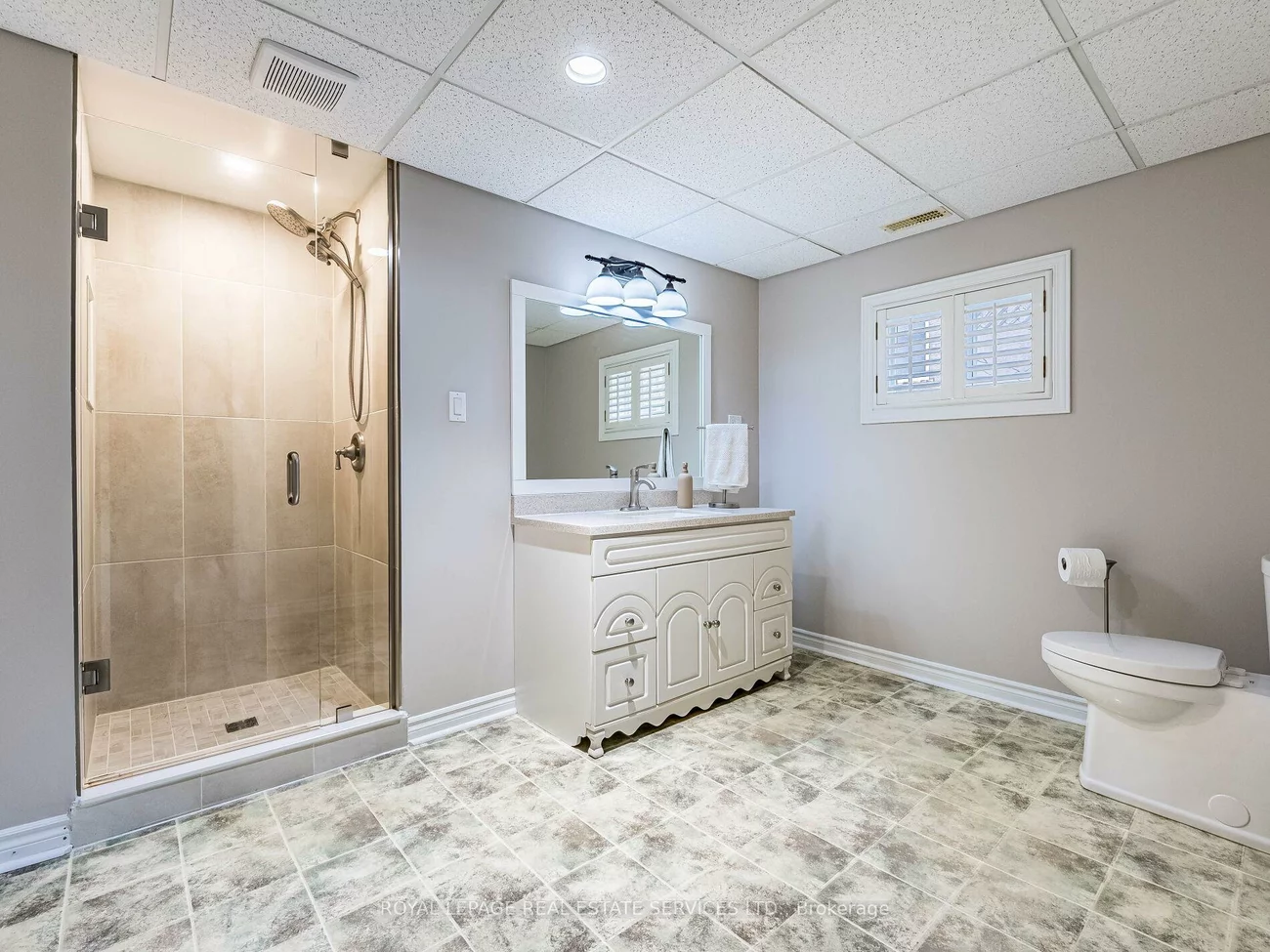 8, Macallister, Letitia Heights, Barrie