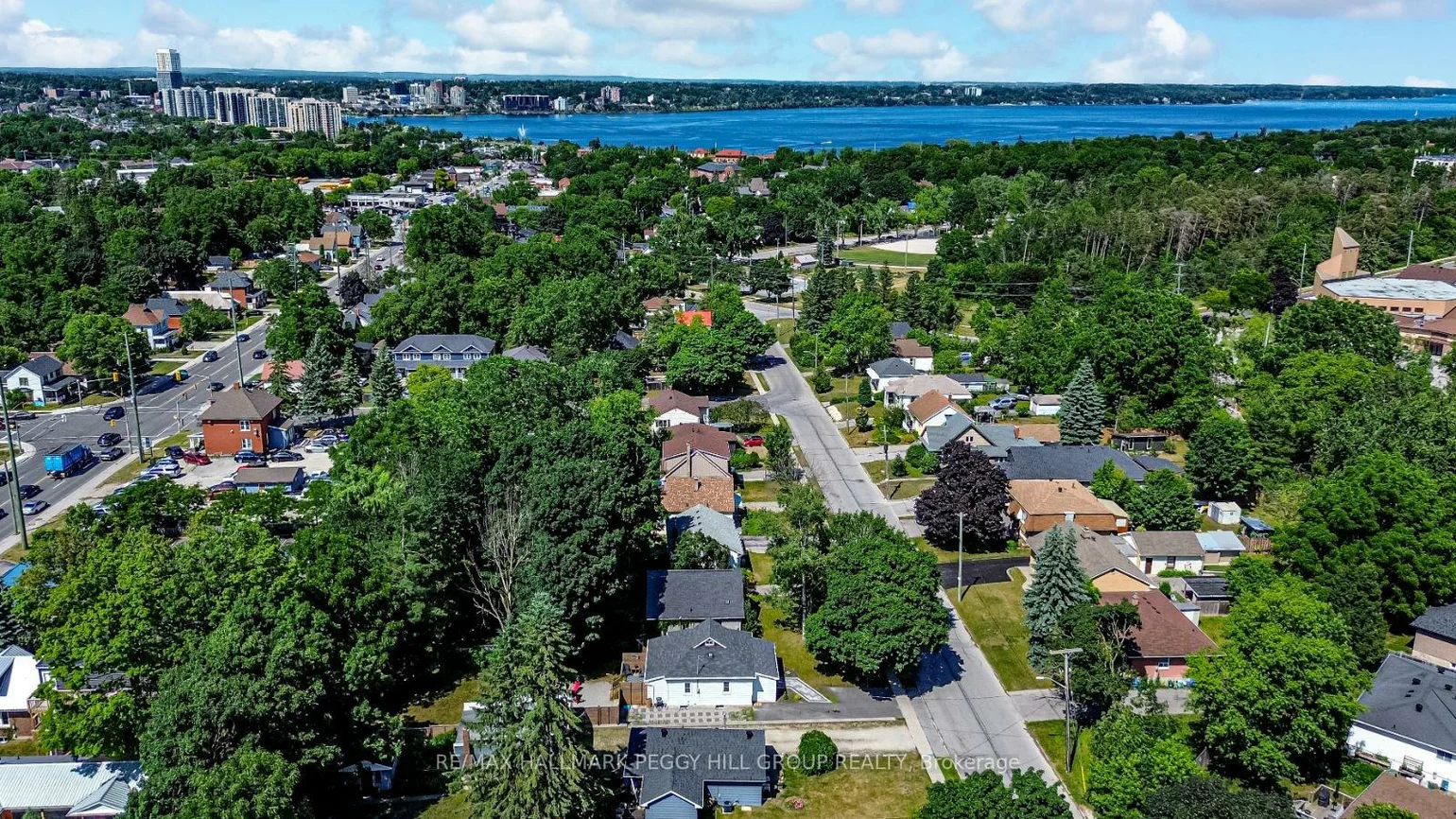 44, Adelaide, Allandale, Barrie