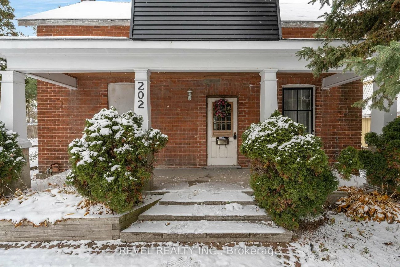 202, Bradford, Allandale Centre, Barrie