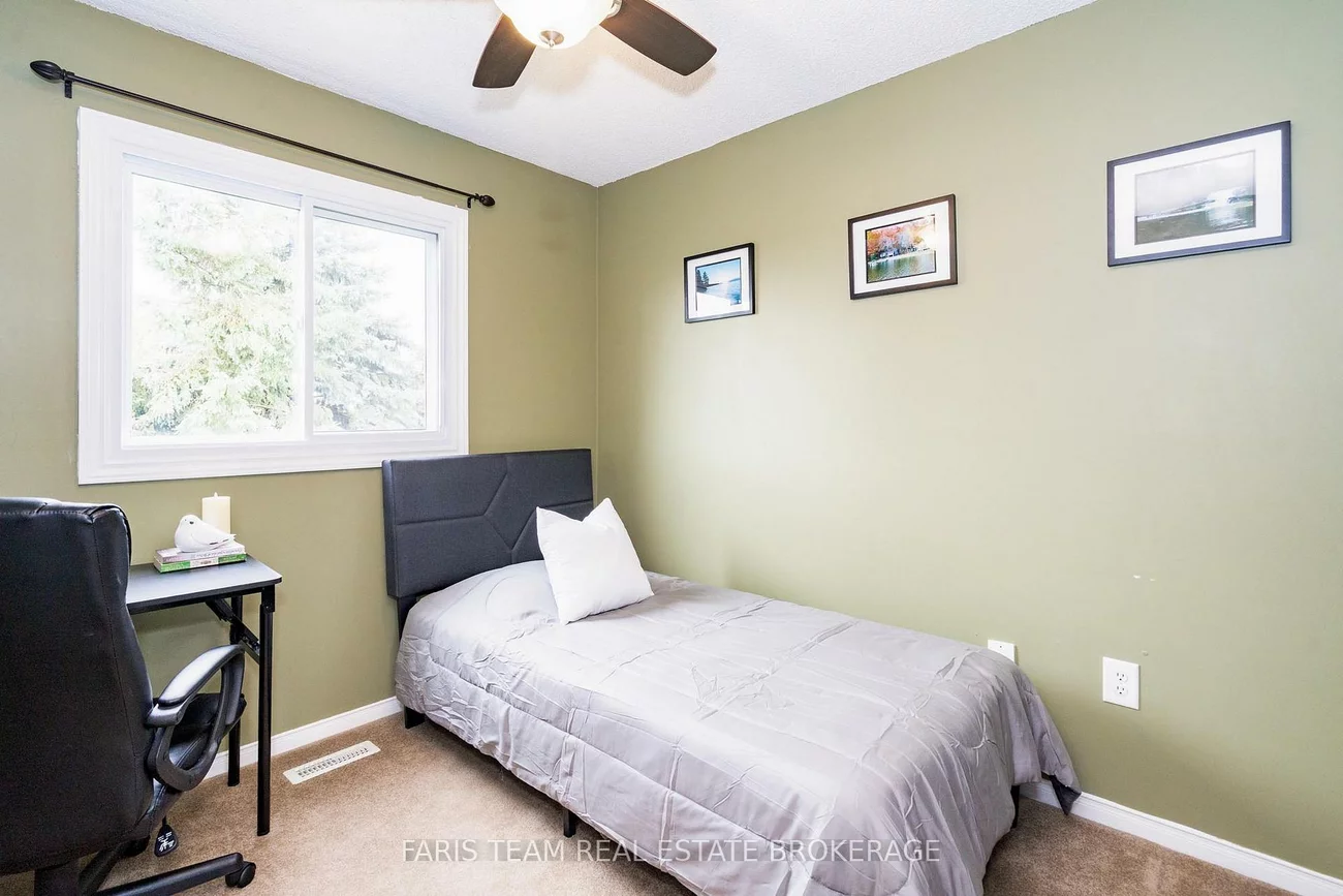 230, Kozlov, West Bayfield, Barrie