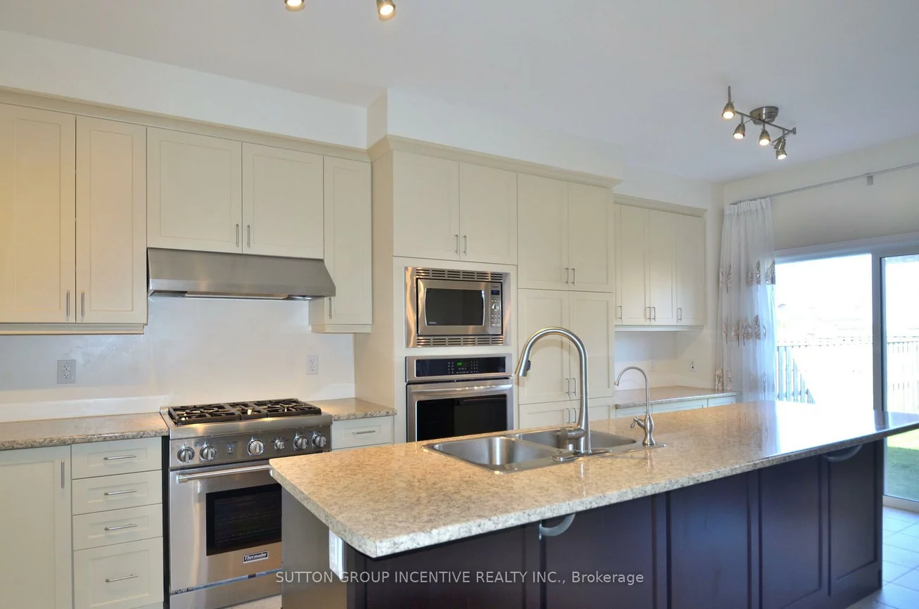 15, FORSYTH, West Bayfield, Barrie