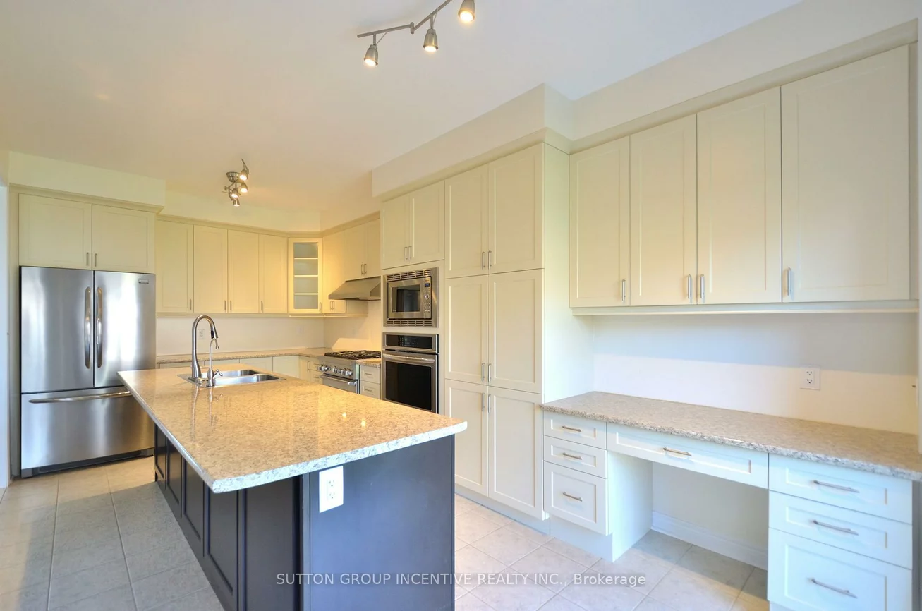 15, FORSYTH, West Bayfield, Barrie