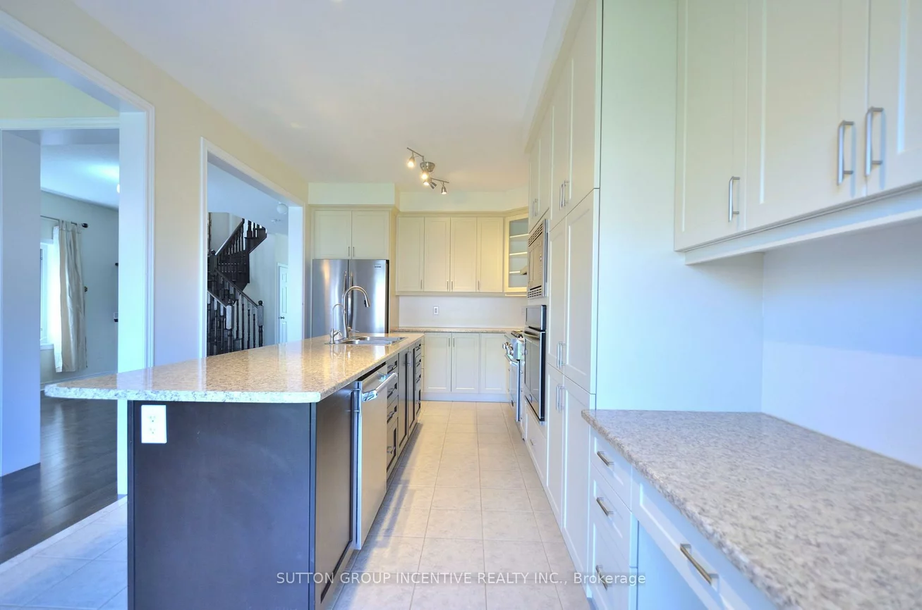 15, FORSYTH, West Bayfield, Barrie