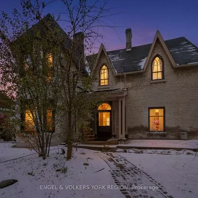 64, High, Queen's Park, Barrie