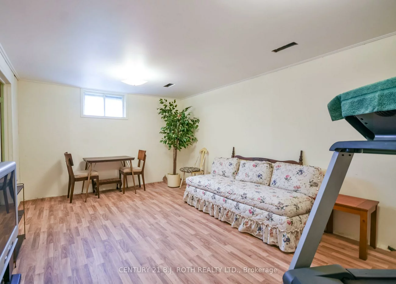 164, Cook, Codrington, Barrie