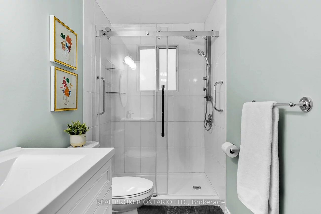 27, Knicely, Painswick North, Barrie