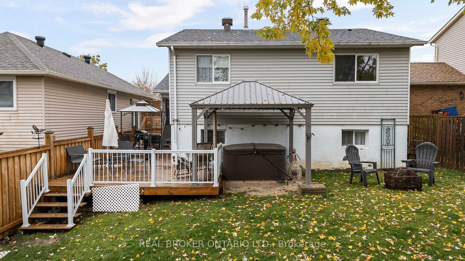 27, Knicely, Painswick North, Barrie