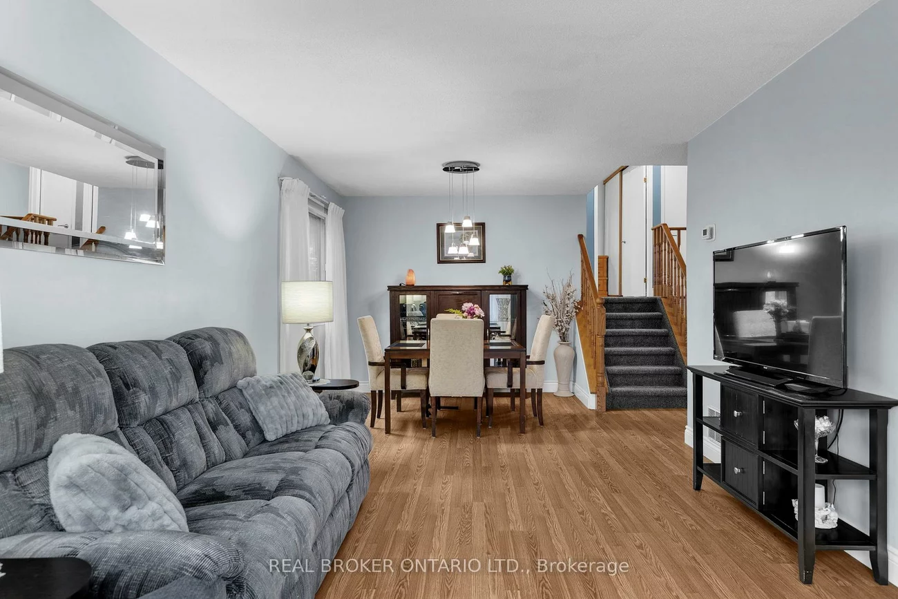 27, Knicely, Painswick North, Barrie