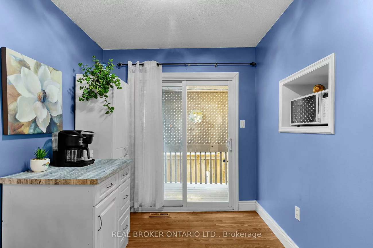 27, Knicely, Painswick North, Barrie