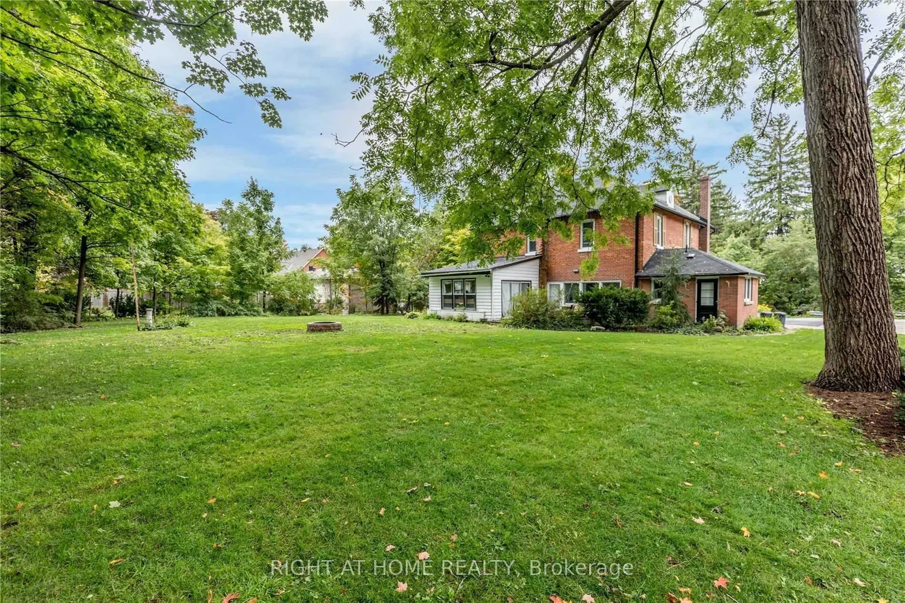 133-135, Mulcaster, Codrington, Barrie