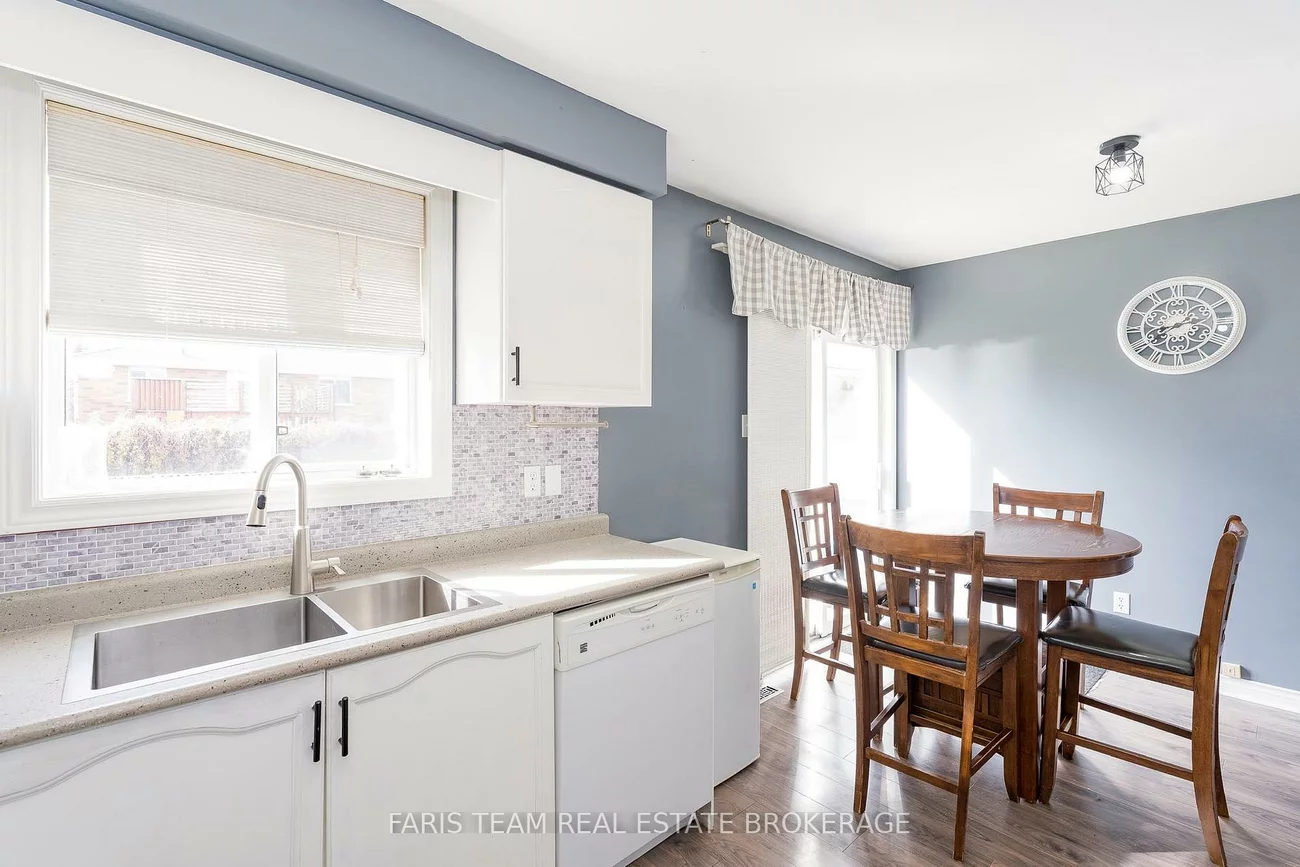 24, Marsellus, Holly, Barrie