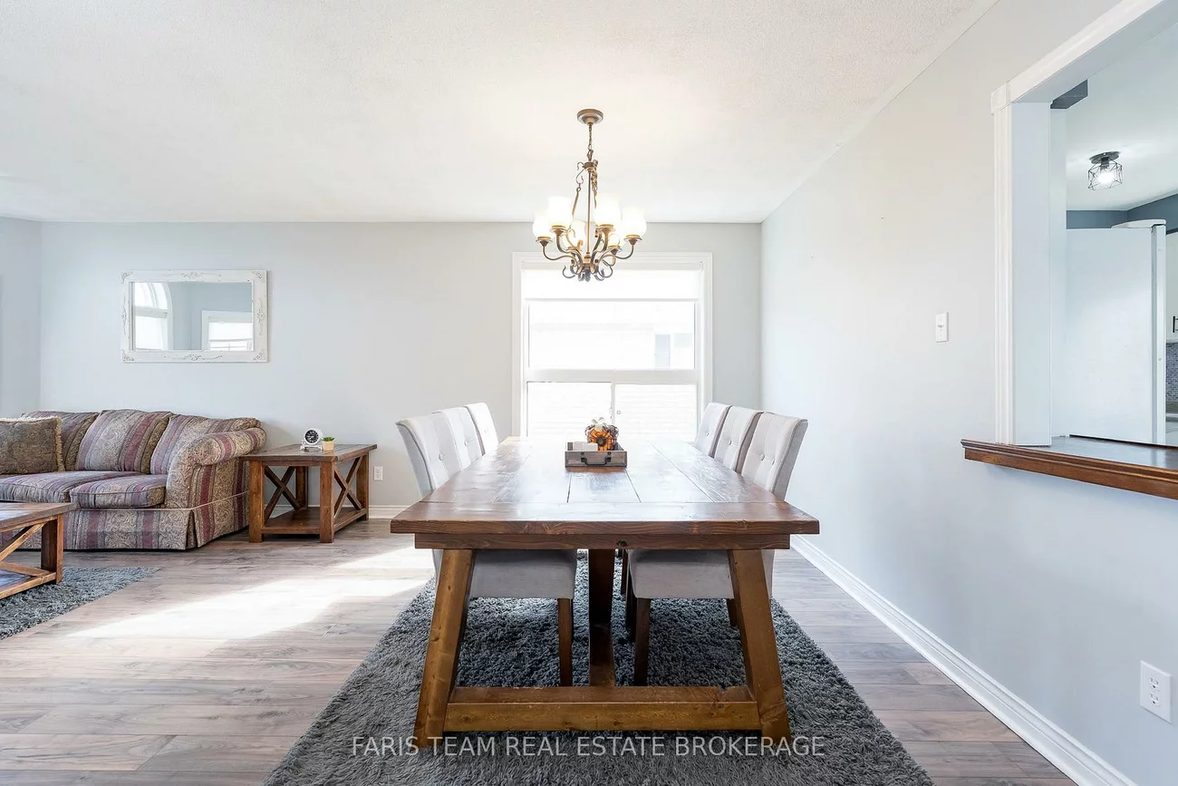 24, Marsellus, Holly, Barrie