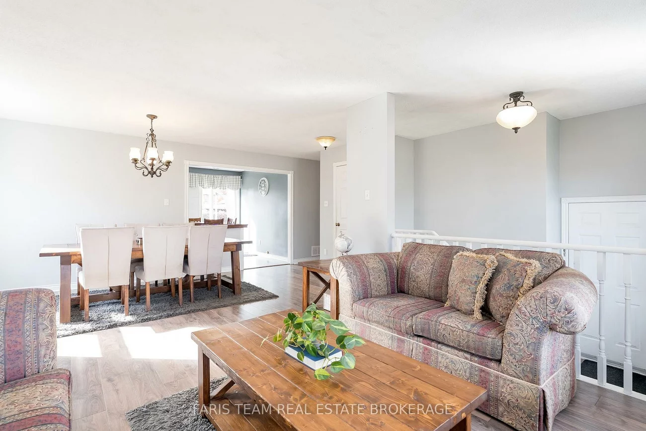 24, Marsellus, Holly, Barrie