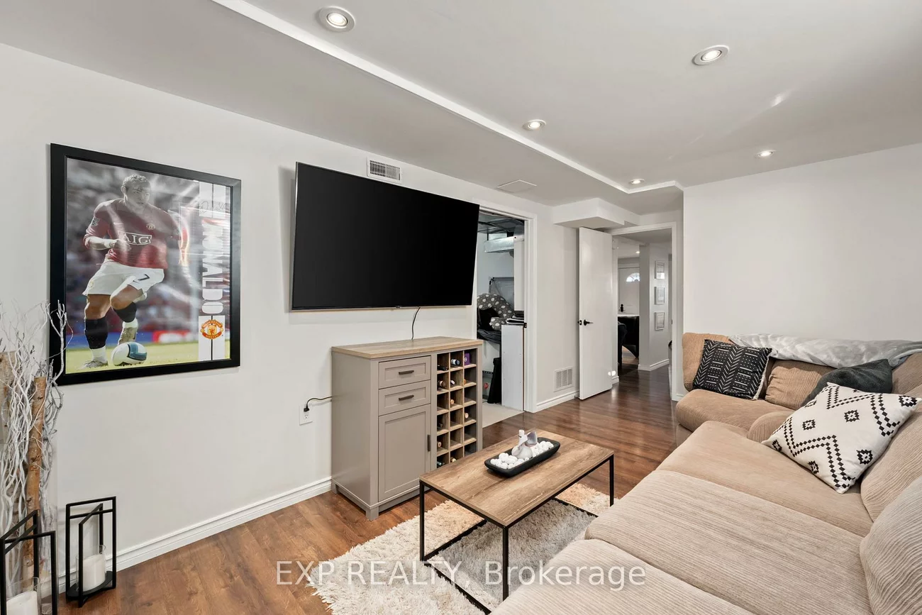 52, Geddes, Northwest, Barrie