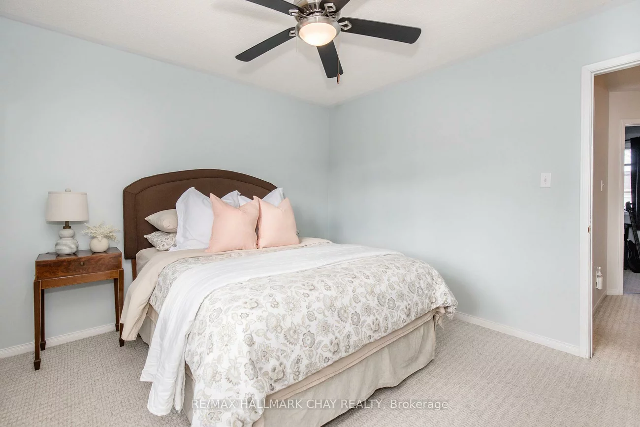 86, Trevino, East Bayfield, Barrie