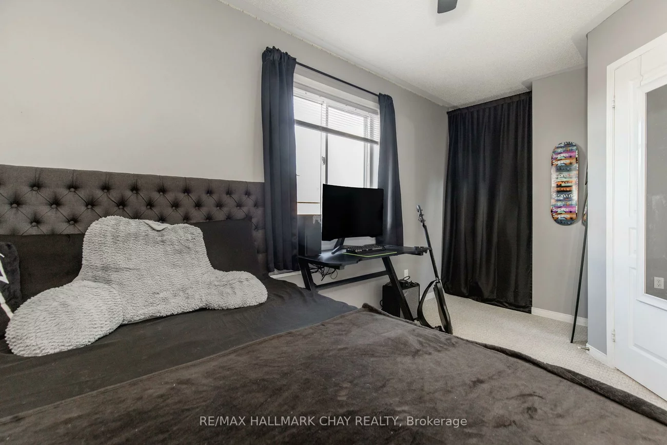 86, Trevino, East Bayfield, Barrie