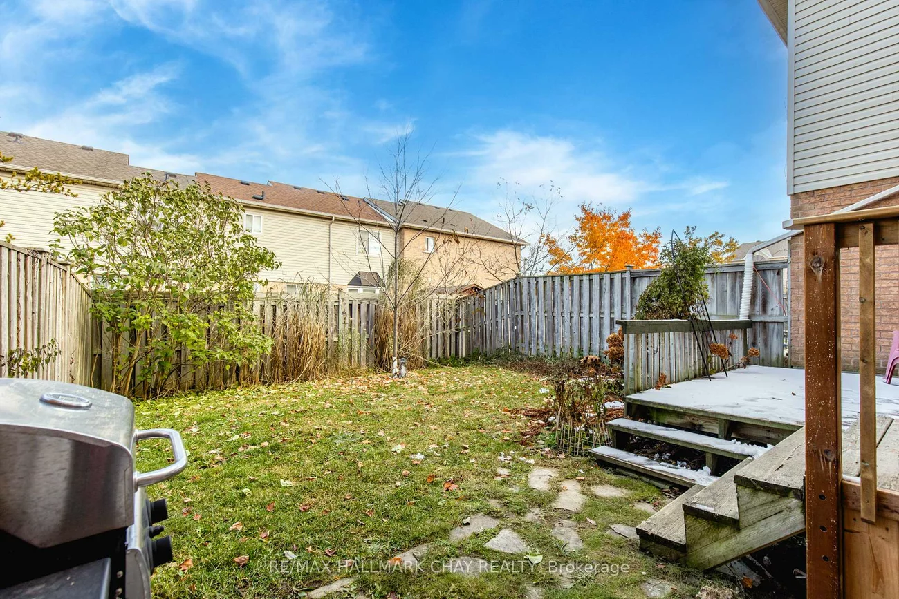 86, Trevino, East Bayfield, Barrie