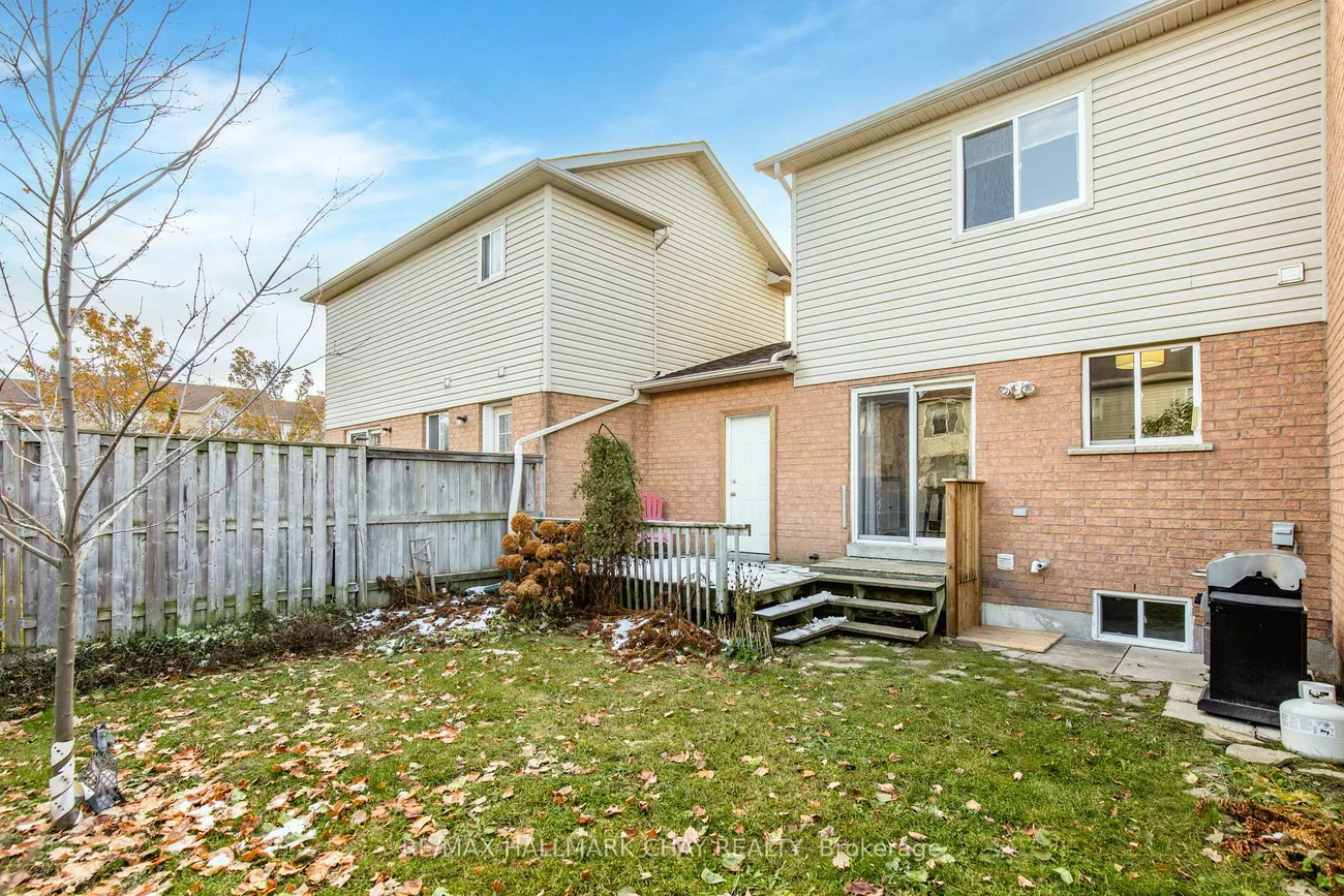 86, Trevino, East Bayfield, Barrie