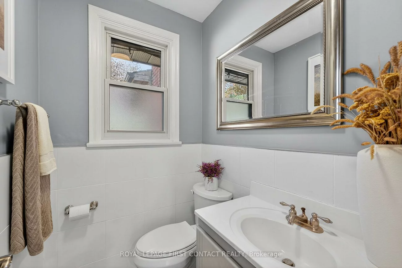 15, Rodney, North Shore, Barrie