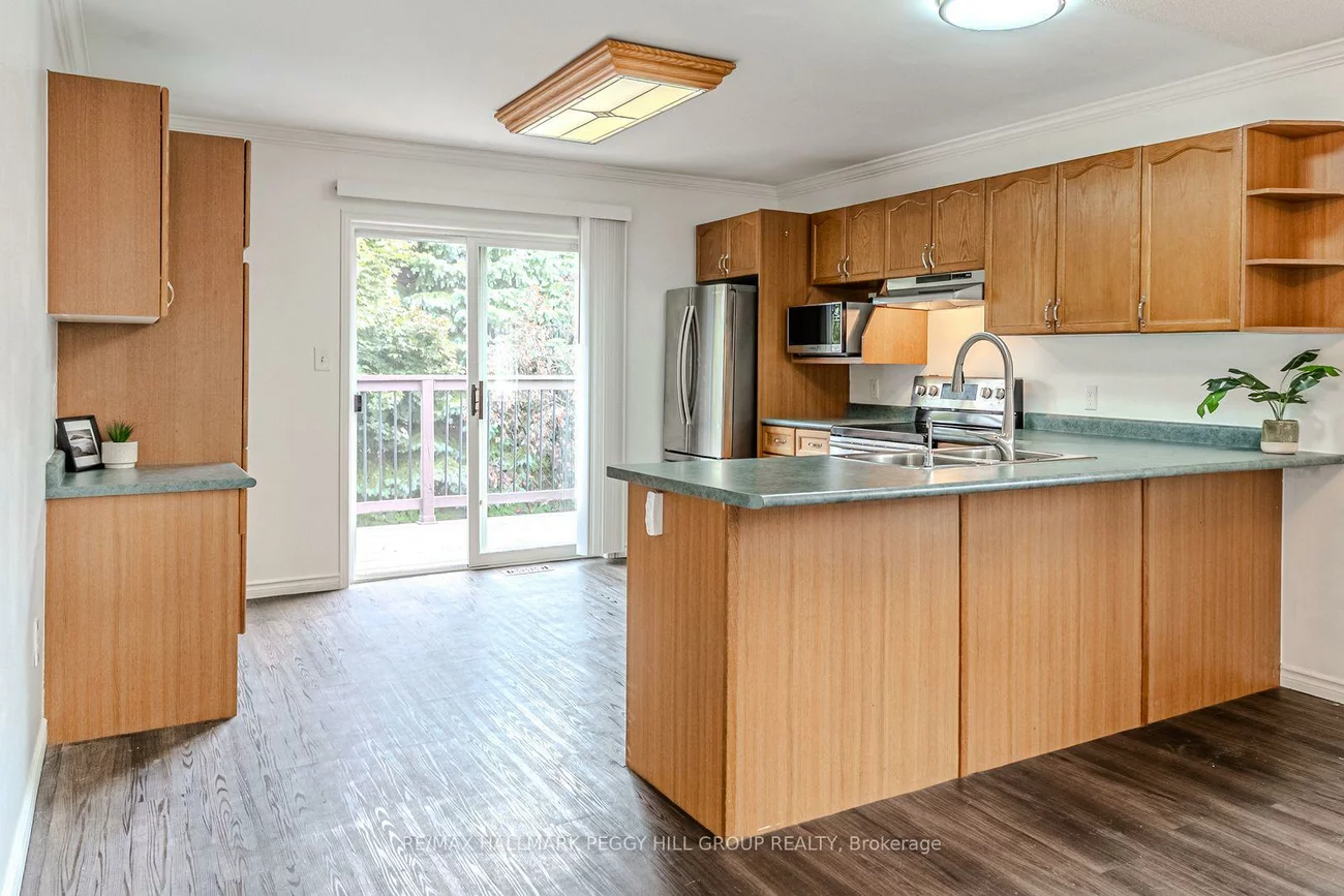 51, Golden Eagle, Little Lake, Barrie