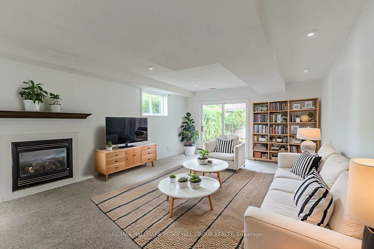 51, Golden Eagle, Little Lake, Barrie