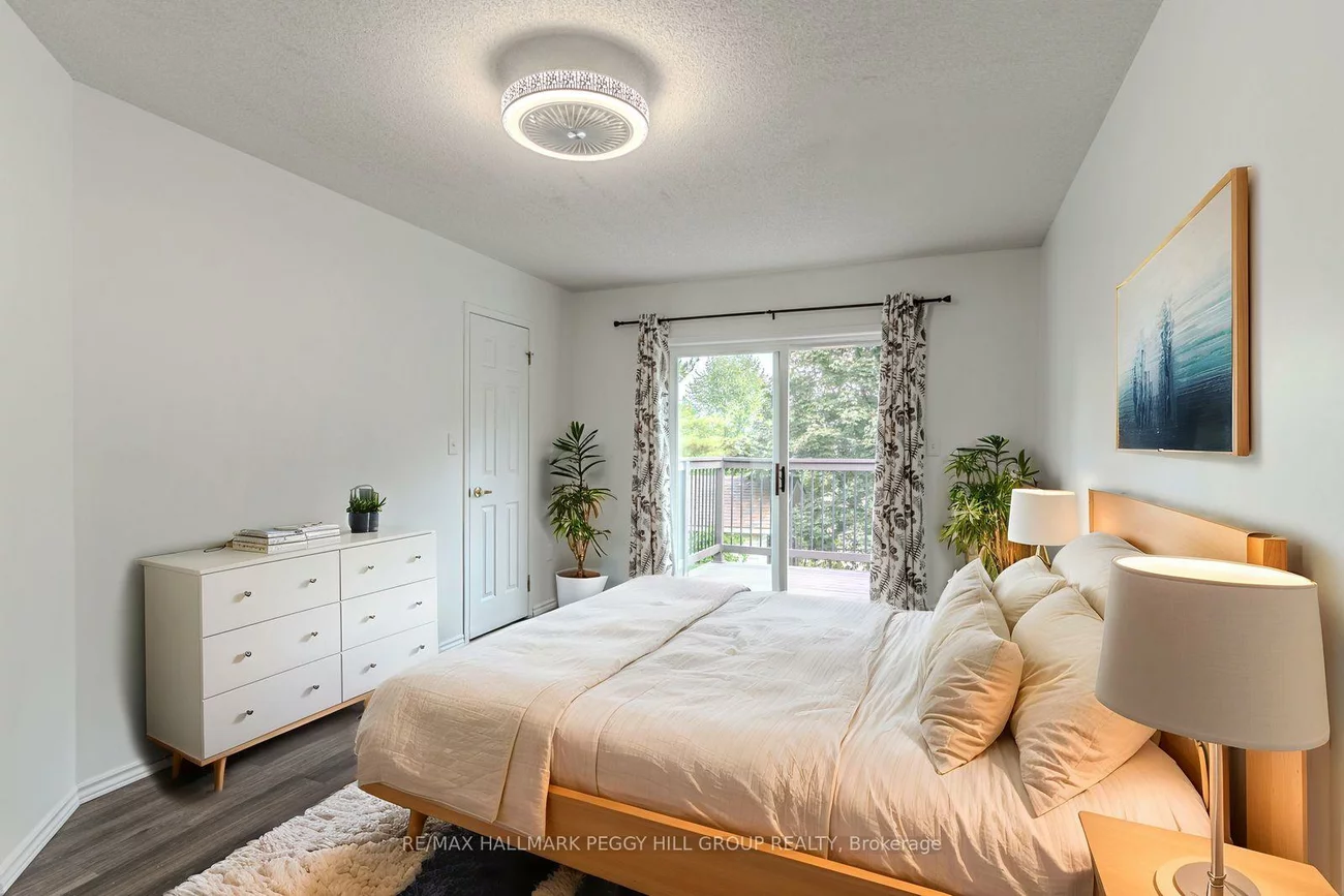 51, Golden Eagle, Little Lake, Barrie