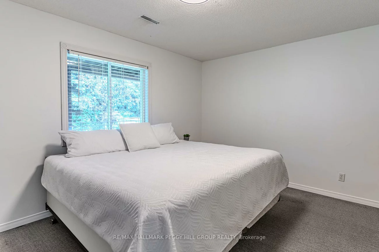 51, Golden Eagle, Little Lake, Barrie